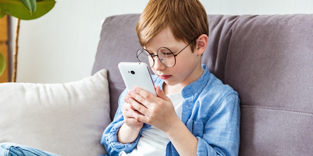 Cómo influyen las nuevas tecnologías en la vista de los niños